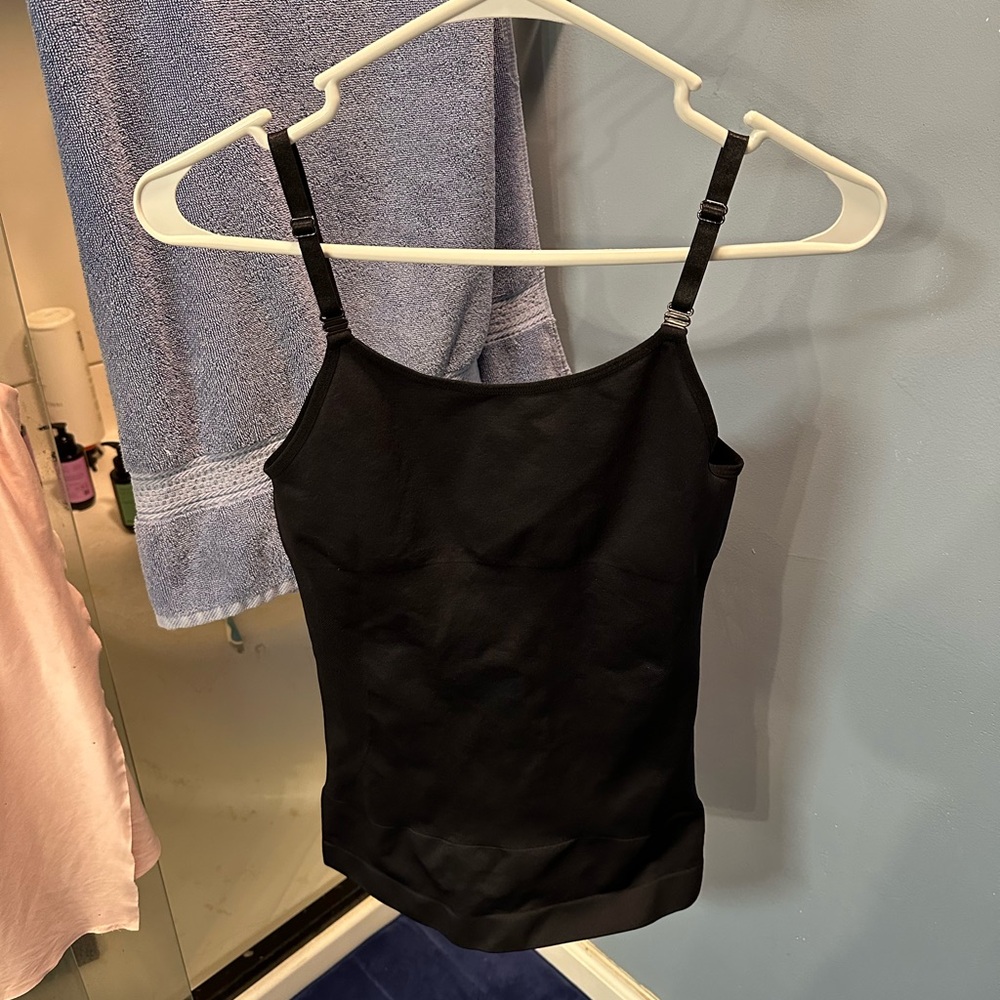 Underoutfit Shaping Cami